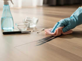 Jak usunąć marker permanentny z paneli?